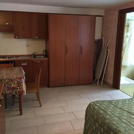 Studio For 3 Persons Апартаменты Флоренция