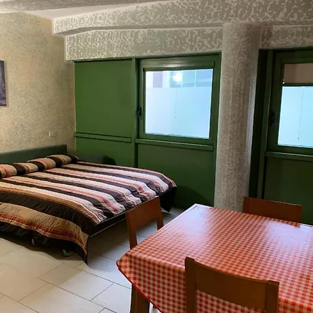 Апартаменты Studio For 3 Persons Флоренция
